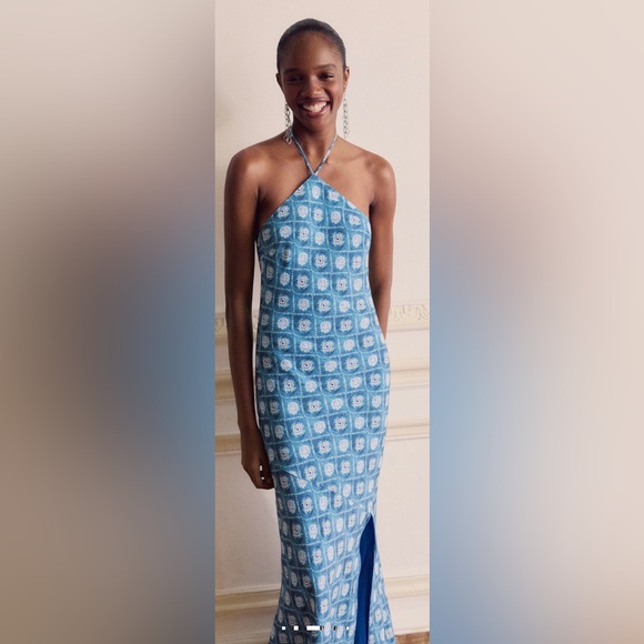 NEW WITH TAGS MNG blue print maxi dress -L
Women’s 4/6 - Picture 5 of 11